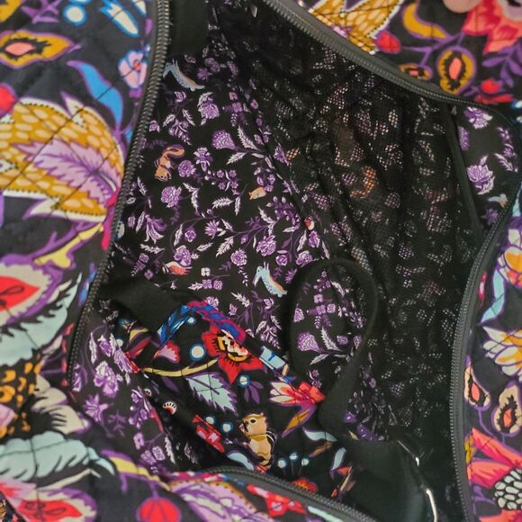 Vera Bradley Small Travel Duffel Maplewood Forest 16.5" X 8" X 6" Adjustable - Picture 7 of 16